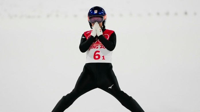 Japonská skokanka na lyžiach Sara Takanašiová.