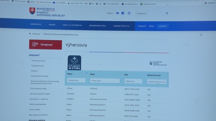 Očkovaciu lotériu vyhrali, peniaze však doposiaľ nedostali