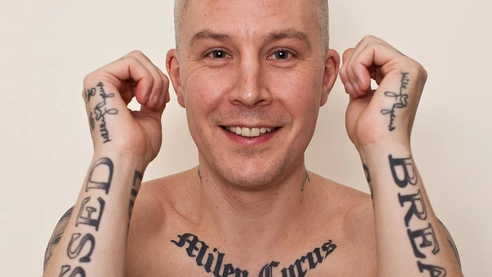 Posadnutý fanúšik Miley Cyrus