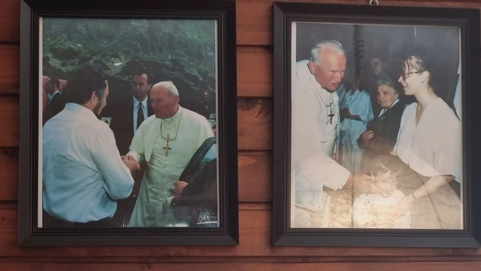 Fotografie, ktoré nám ukázala manželka bývalého nájomcu Sliezskeho domu Anna Burgerová.