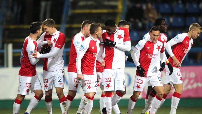 Hráči Slavie Praha na archívnej snímke.