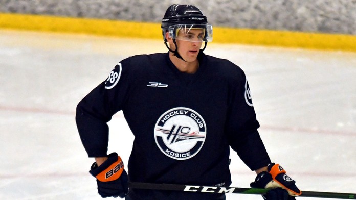 Martin Pospíšil podpísal s Calgary nový kontrakt