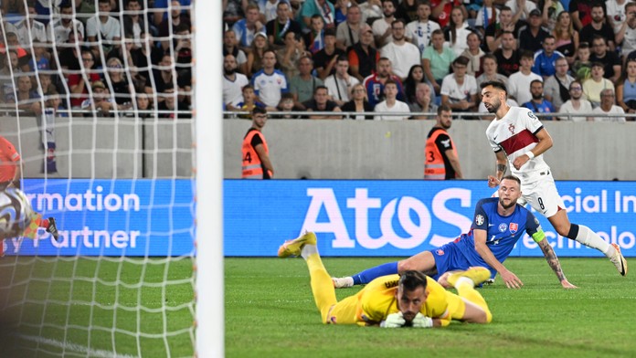 Slováci chcú potrápiť Portugalsko, náš súper si môže zabezpečiť postup. Škriniar sa o zápase rozprával v klube