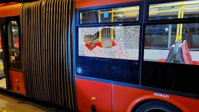 Fanúšikovia Trnavy si vybili frustráciu z prehry so Slovanom na autobuse MHD