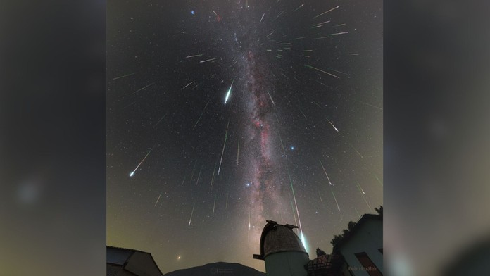  Snímku Perzeíd, ktorú ešte z roku 2018 vytvoril Horálek v Parku tmavej oblohy v Poloninách na východnom Slovensku, publikovala v stredu (9. 8.) NASA ako Astronomickú snímku dňa.