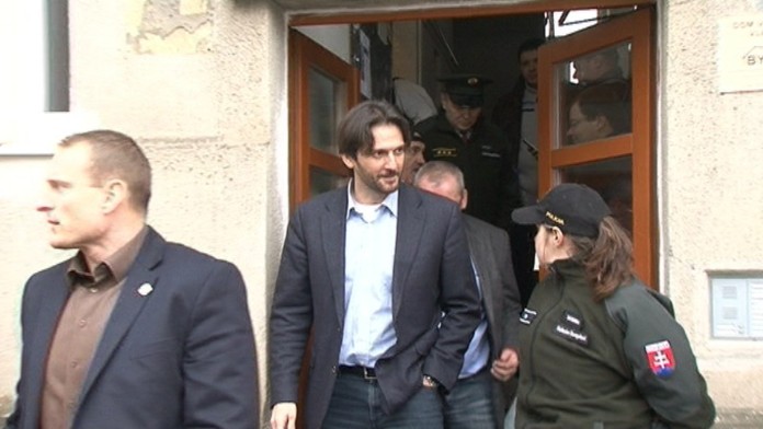 vrazda1web_jpg_bez_watermarku_1.jpg