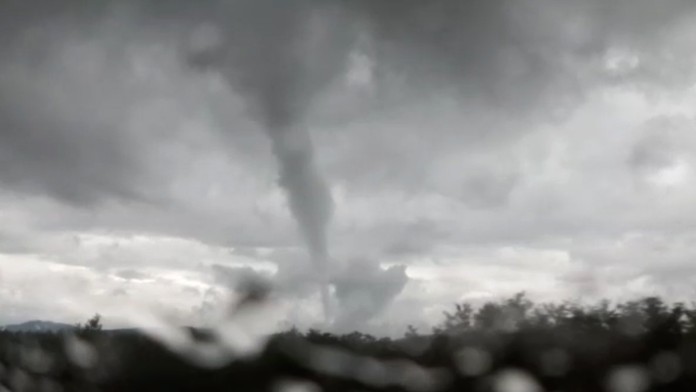 Potvrdené: Českom sa podľa expertov naozaj prehnalo tornádo