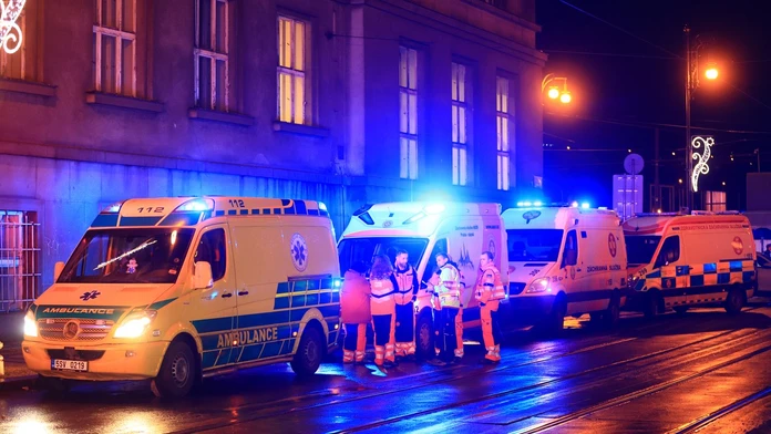 Po streľbe na škole v Prahe