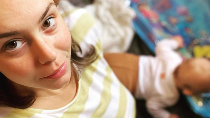Dominika Kavaschová s dcérkou 