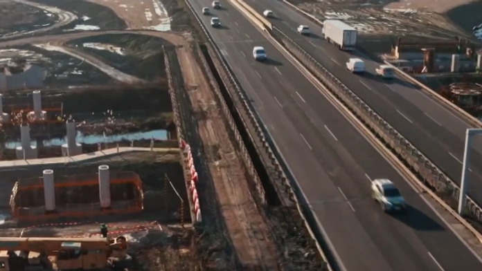 Pre budovanie križovatky D1/D4 treba počítať s obmedzeniami.