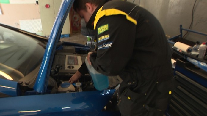 Zimná údržba auta