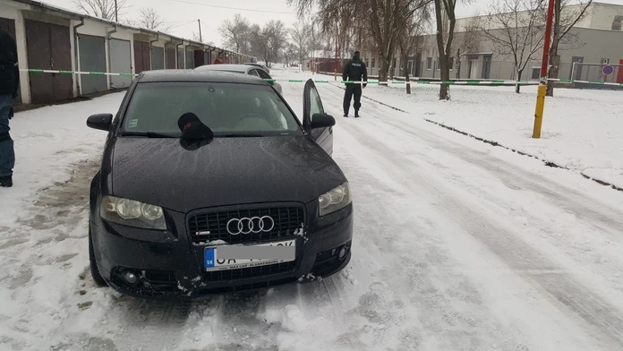 Polícia našla drogy.