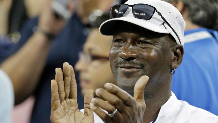 Michael Jordan na archívne snímke z augusta 2014.
