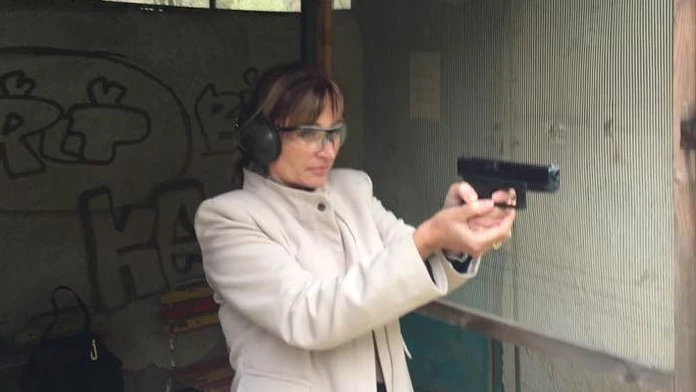 Andrea Turčanová na strelnici.