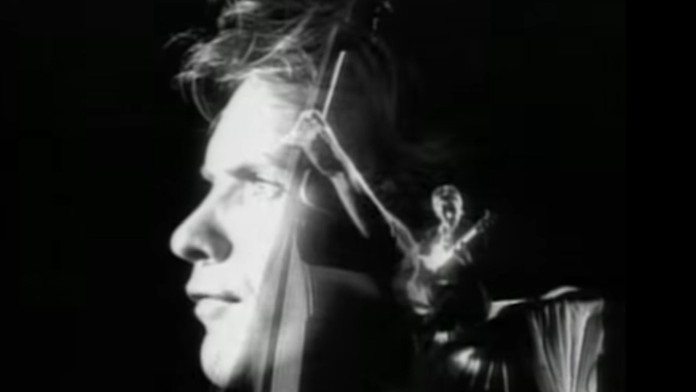 TOP skladby 80. rokov, na ktoré sme čakali a nahrávali ich na kazety