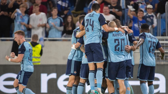 Obrat režírovali Weiss s Čavričom. Slovan utíšil Vikingov, v Európe začal víťazne