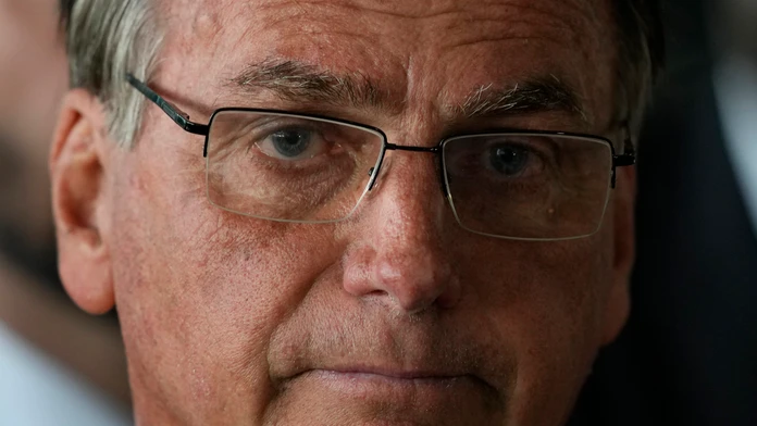 Brazílsky exprezident Bolsonaro čelí vyšetrovaniu. Požiadal v USA o šesťmesačné víza