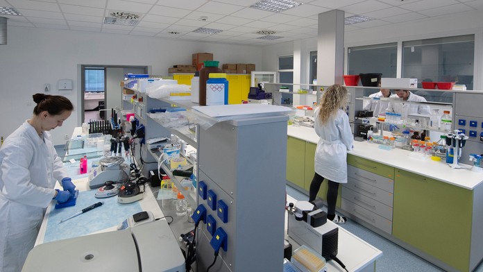 Slovenko prerušuje s Ruskom spoluprácu vo vede, výskume a pri výmene študentov