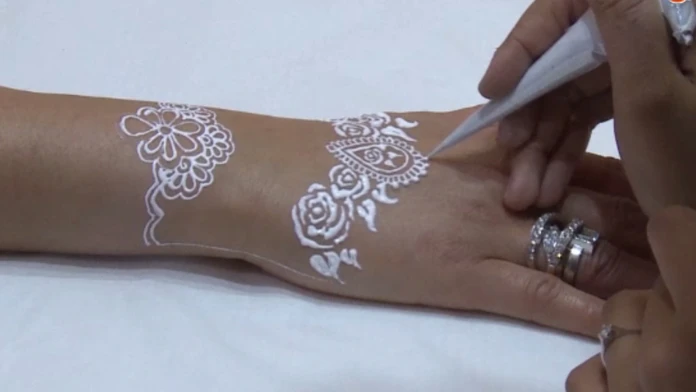 henna.jpg