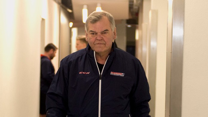 Tréner Vladimír Vůjtek. 