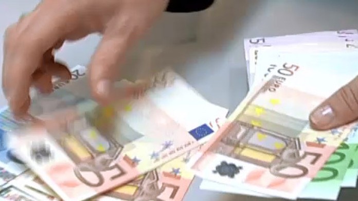 peniaze.jpg