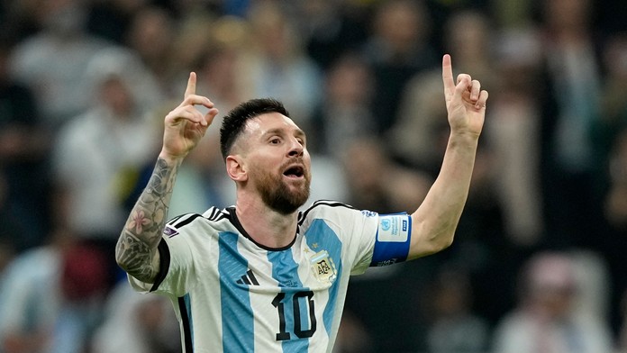 Lionel Messi strávi Vianoce v Rosariu s rodinou a priateľmi. Chýbať nebude ani Iniesta