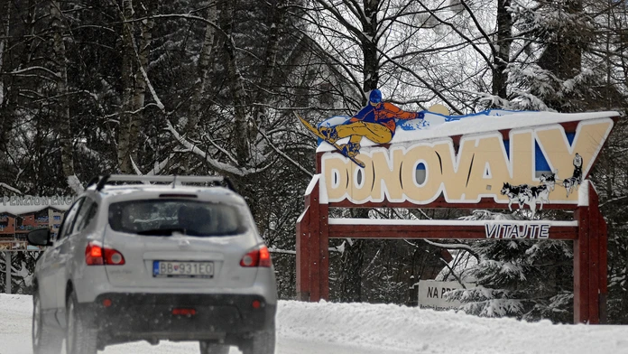 20150105donovalycesta04213005.jpg