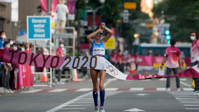 Talianska reprezentantka Antonella Palmisanová triumfovala v chôdzi žien na 20 km na OH v Tokiu.