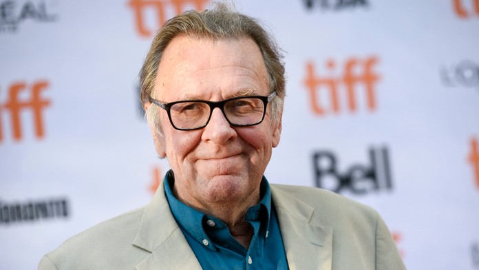 Vo veku 75 rokov zomrel britský herec Tom Wilkinson