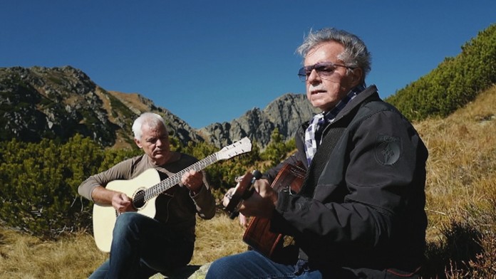 Pavol Hammel na túre s Jánom Tribulom.