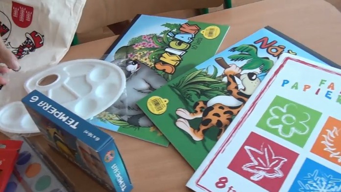 Už máte všetko pre svojho prváka? Sociálne slabším rodinám môže pomôcť aj štát