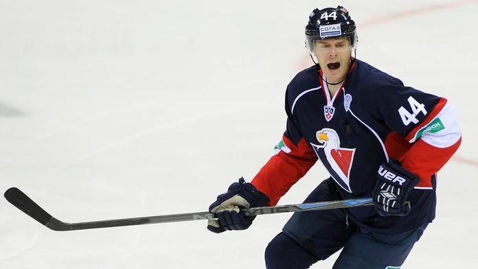 Kurtis Foster (Slovan) v stretnutí KHL HC Slovan Bratislava - Severstaľ Čerepovec