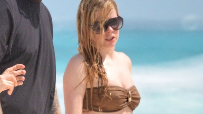 avril.jpg