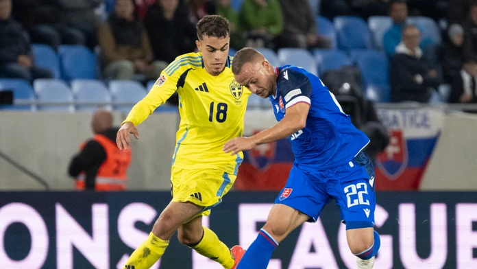 Slovensko sa vrátilo do zápasu a vďaka dvom gólom Strelca získalo v súboji so Švédskom bod