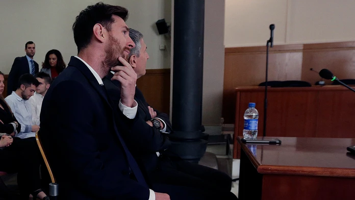 Lionel Messi na súde.