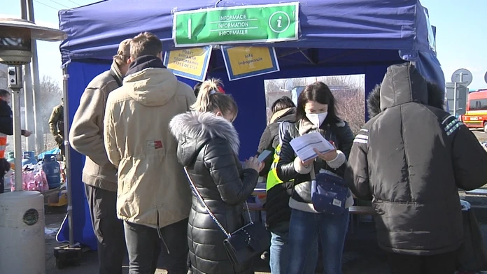Na Slovensko prichádza množstvo nezaočkovaných Ukrajincov. Hrozí nám ďalšia epidémia?