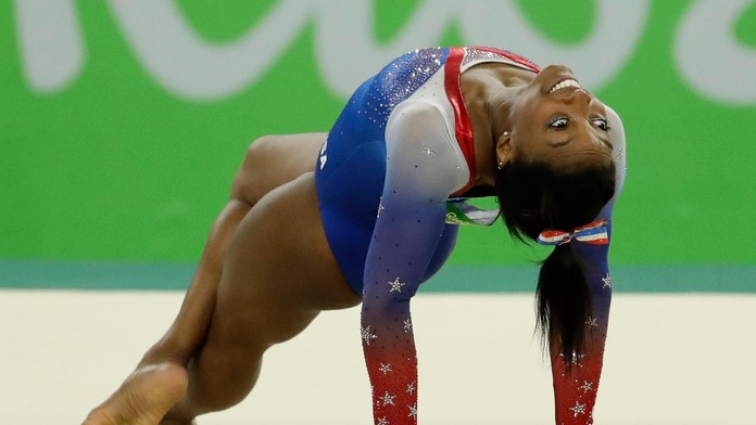 Americká gymnastka Simone Bilesová.