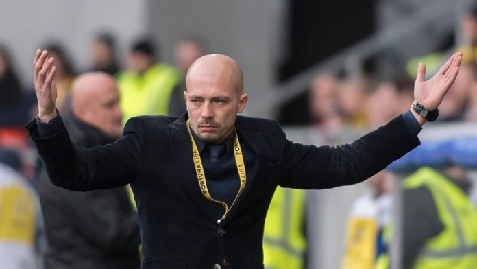 Tréner FC Spartak Trnava Nestor El Maestro.