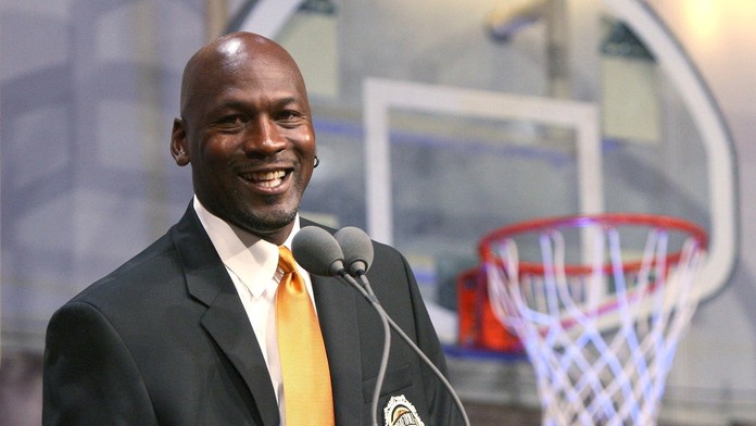 Zmenil basketbal, hral vo filme a viac než tri dekády pomáha deťom. Michael Jordan má 60 rokov