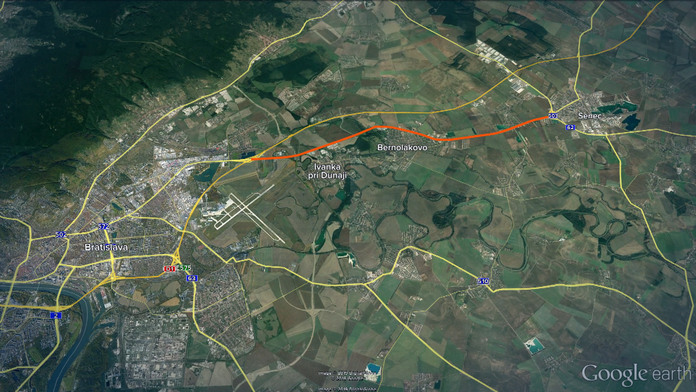 Veriaci išli cez 4-prúdovku