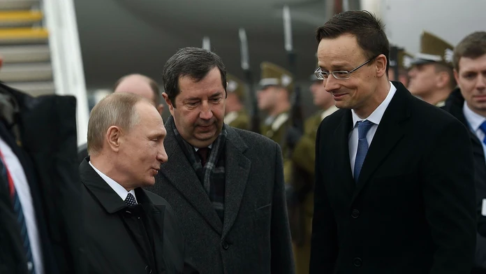Privítanie Putina v Budapešti.