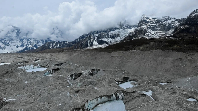Štvorročné dievčatko z Česka prelomilo svetový rekord vo výstupe na Mount Everest