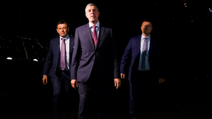 László Sólymos, Béla Bugár a Gábor Gál.  