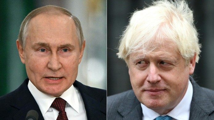 Johnson vo filme hovorí, ako sa mu Putin vyhrážal raketovým útokom. Kremeľ tvrdí, že expremiér klame