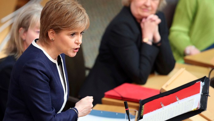 Škótska premiérka Nicola Sturgeonová.