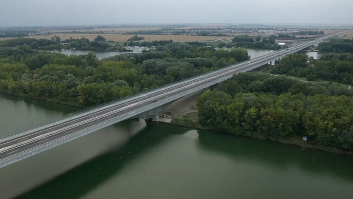 Lužný most