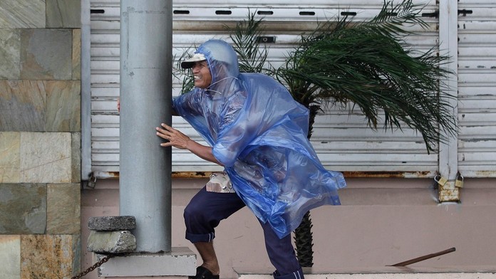 Tajfún Hagupit.