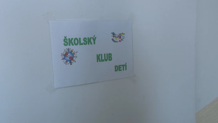 Deti z chudobných rodín nie sú vedené k učeniu. Štát im chce preto preplatiť školské kluby