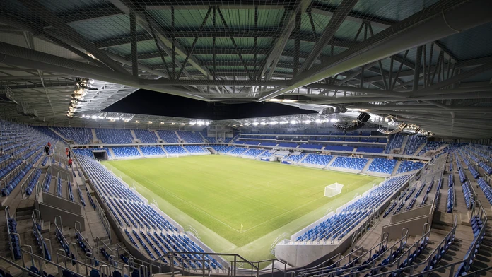 Pohľad na plochu z hľadiska nového Národného futbalového štadióna.