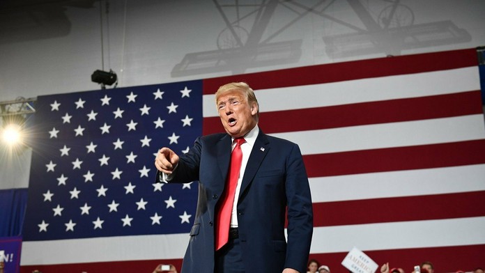 Pezident USA Donald Trump reční na mítingu v Columbuse.